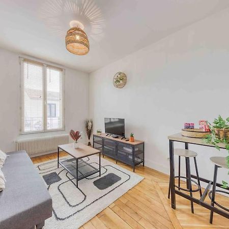 Appartement Cosy Au Calme, Proche De Paris Et Du Rer B Gentilly Luaran gambar